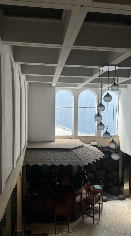 Rumah 4 lantai di Pondok Indah, 25 KT, cocok kost exclusive, lokasi strategis