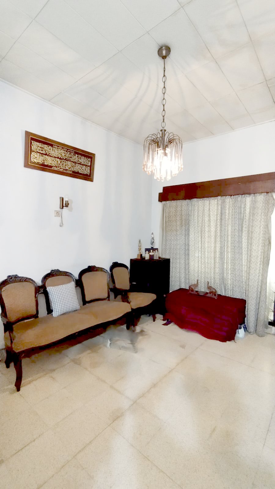 Rumah Lama area Kramat Pela