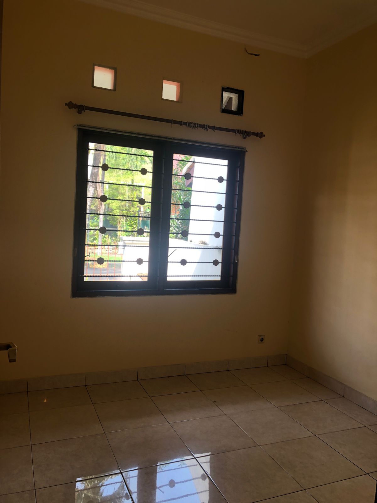 Rumah di Melati Mas Serpong, Lingkungan Tenang