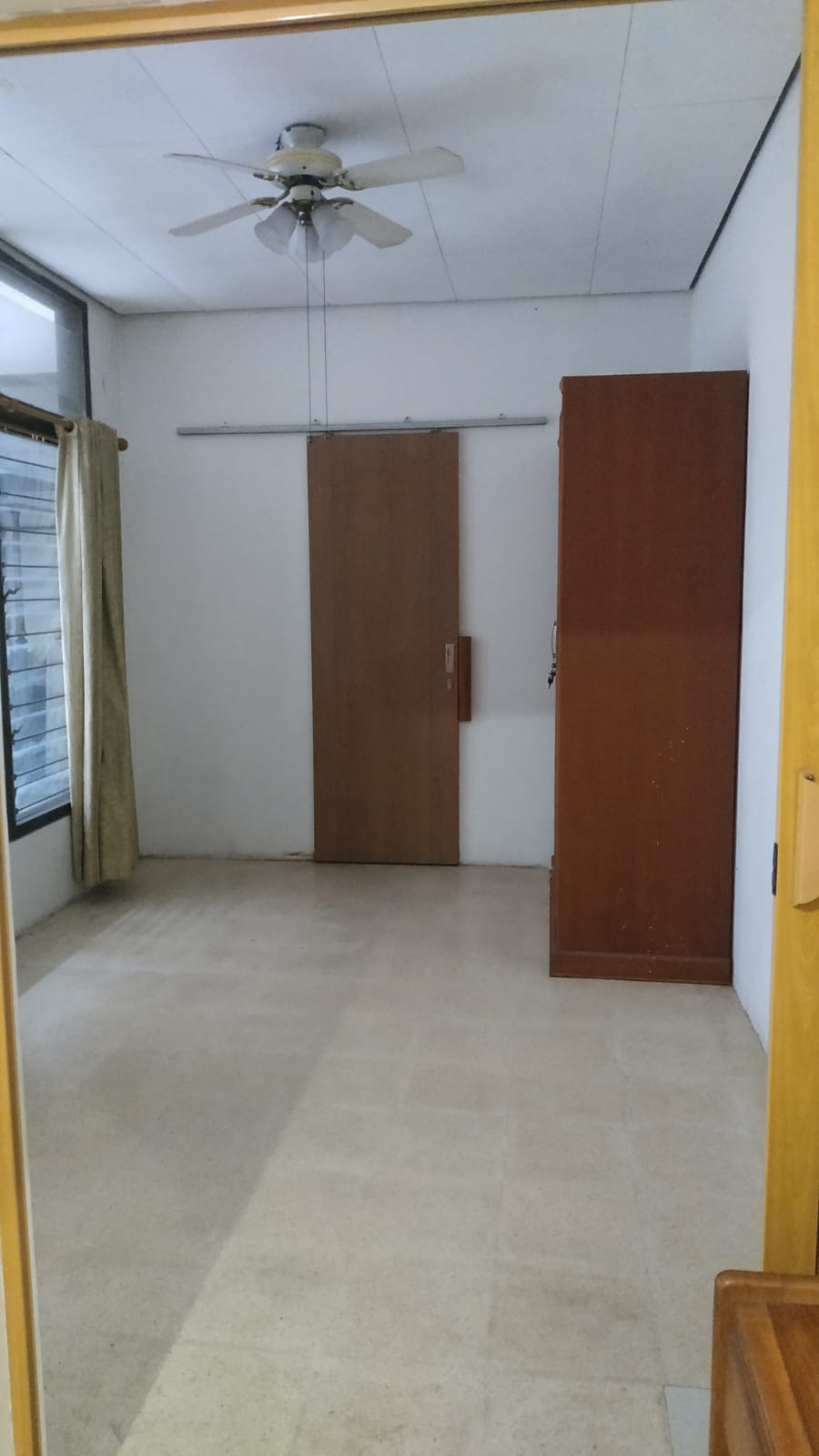Sewa Rumah Lama 1 Lantai di Pondok Indah-Carport 1 Mobil