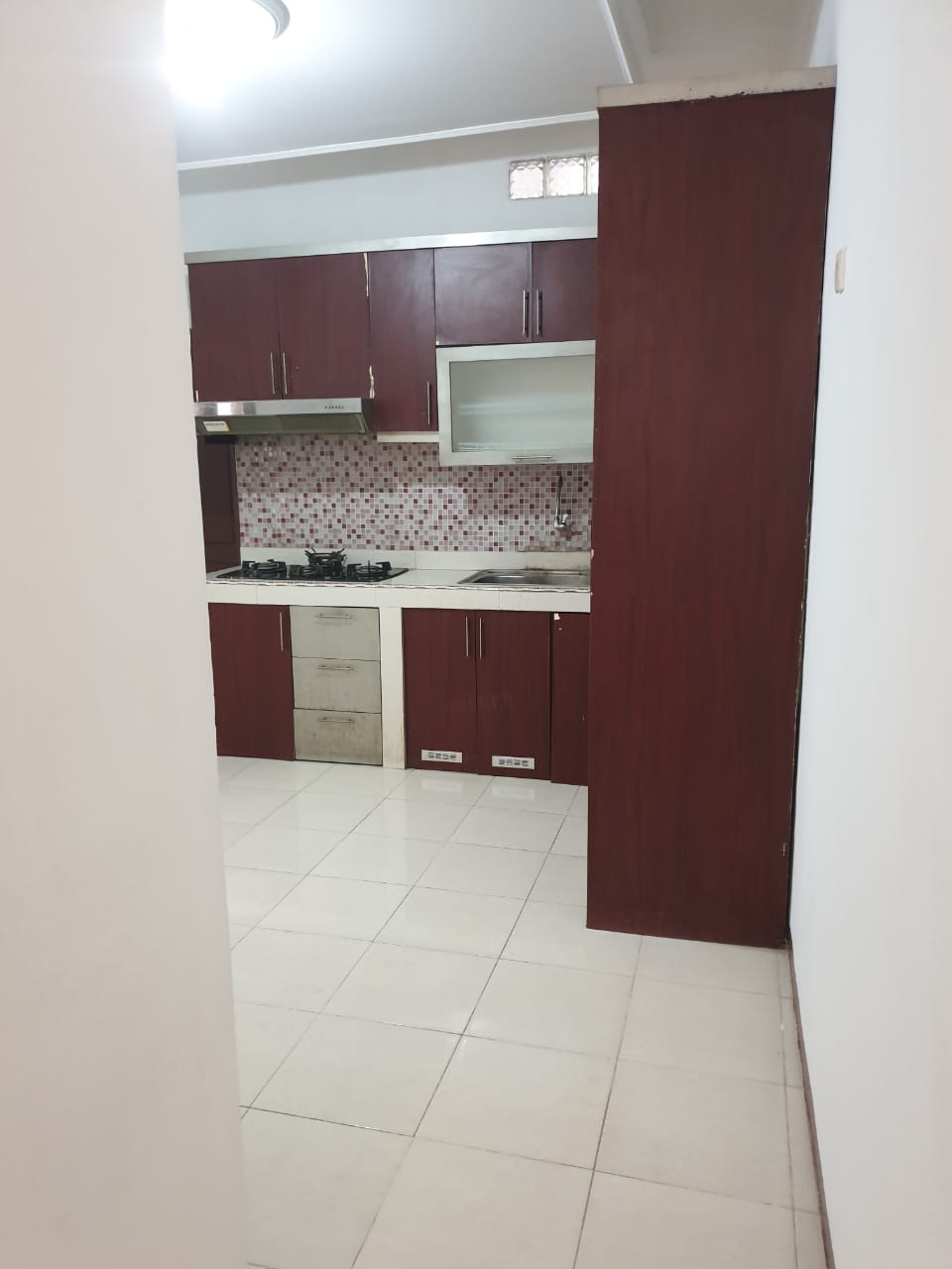 Jual Rumah di Radio Dalam, Jalan Kaki 10 Menit ke MRT Haji Nawi