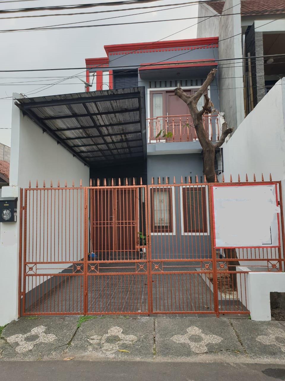 Jual Rumah di Radio Dalam, Jalan Kaki 10 Menit ke MRT Haji Nawi