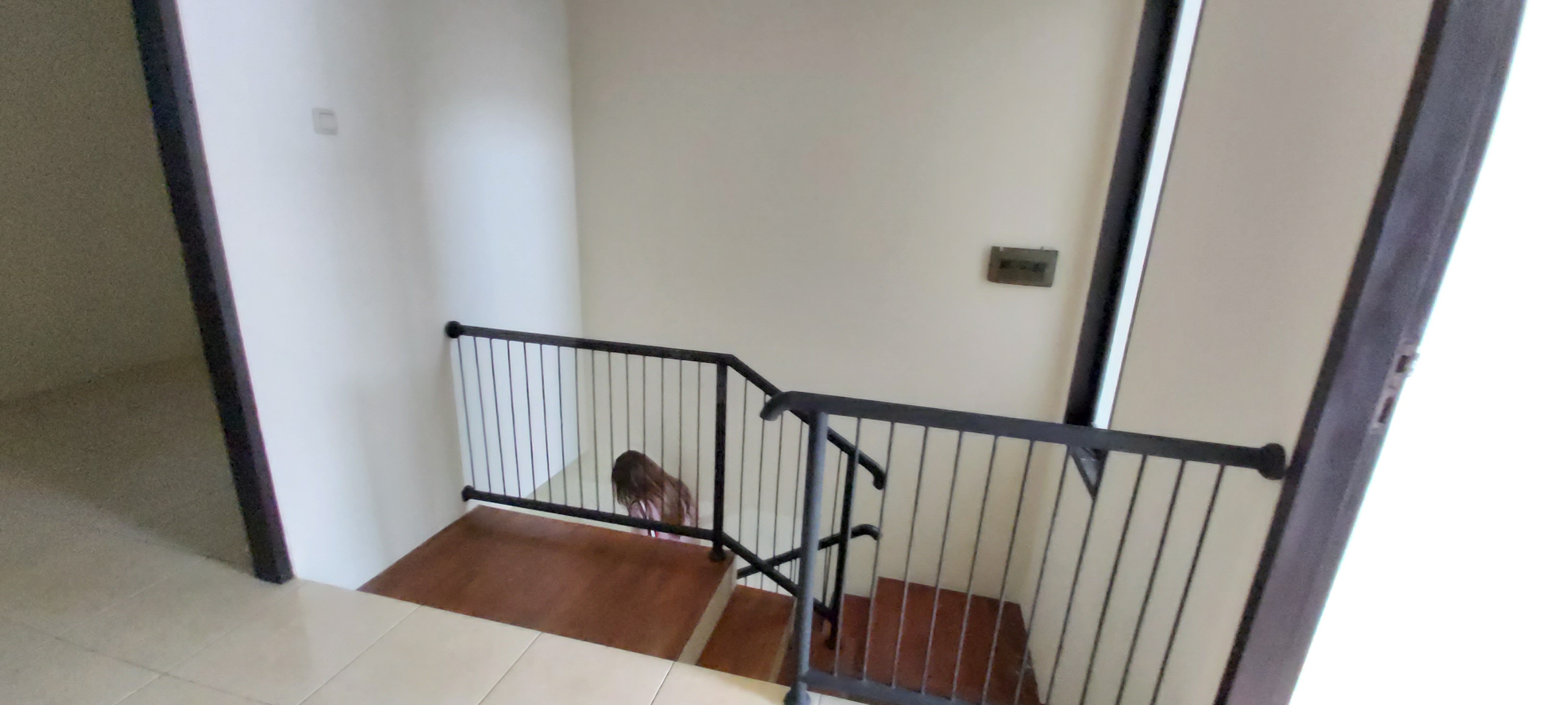 Rumah 2 Lantai Siap Huni Dekat Pondok Indah Mal