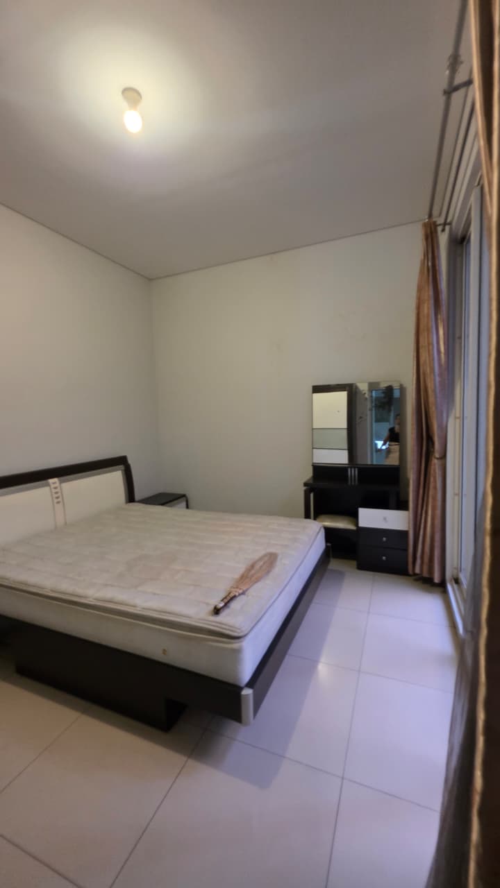 Rumah Dalam Townhouse Area Deplu, Dekat Pondok Indah dan Bintaro, Akses Mudah ke Tol Jorr