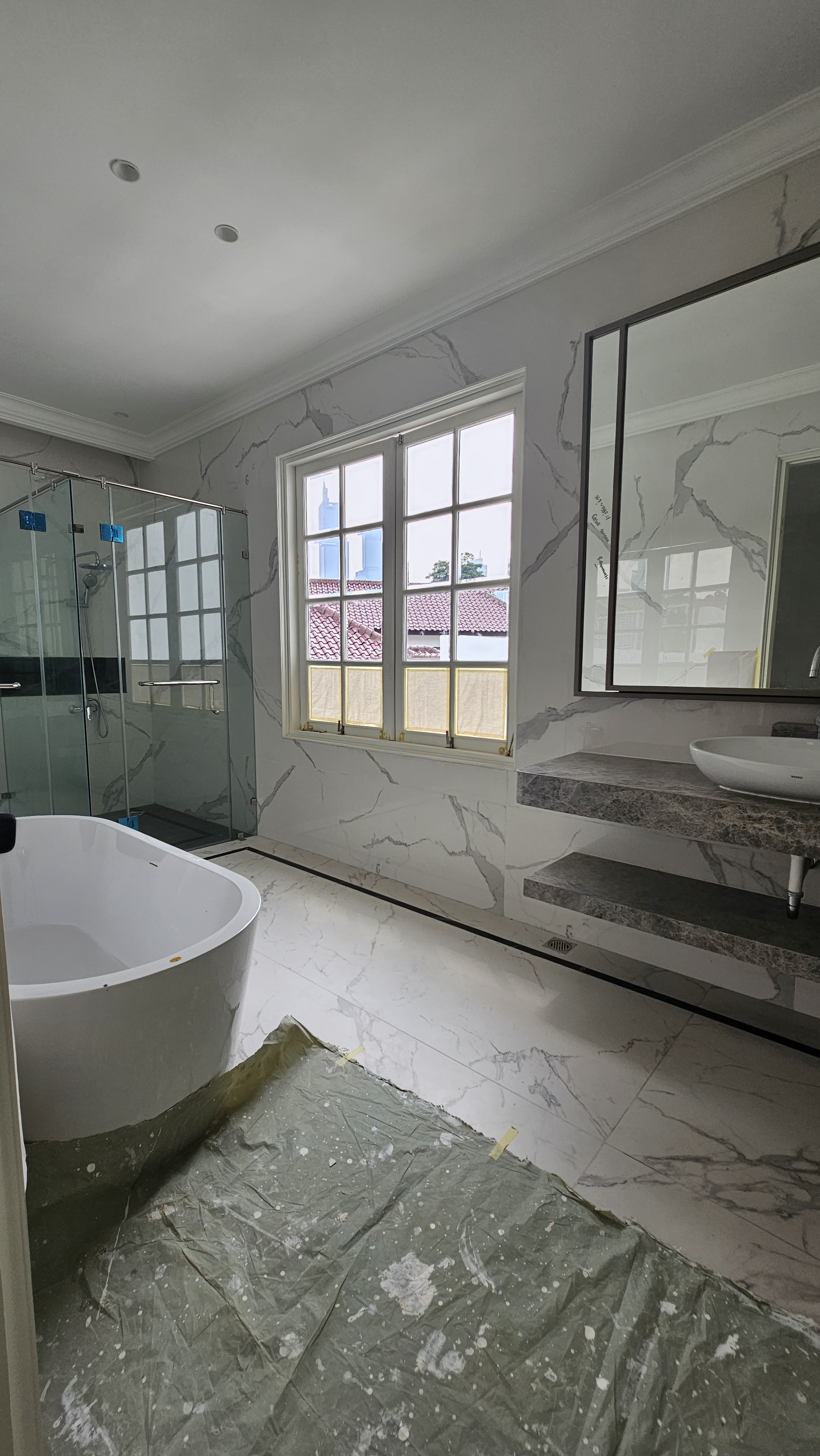 Rumah Mewah 2 Lantai di Menteng, Siap Huni, Ada Pool