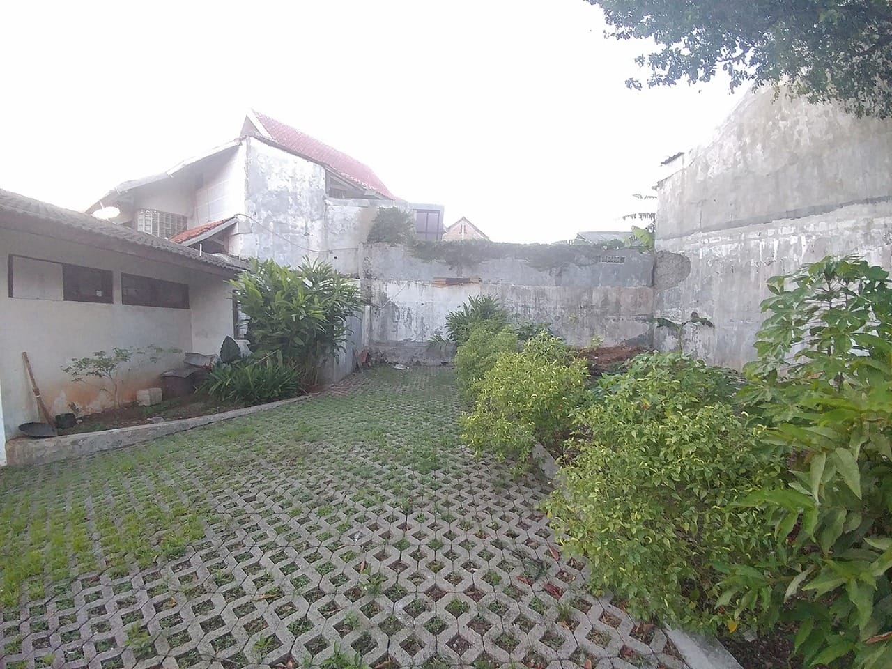Rumah di Area Pondok Pinang Pondok Indah, Bisa Jadi Kontrakan Atau Kost, Strategis