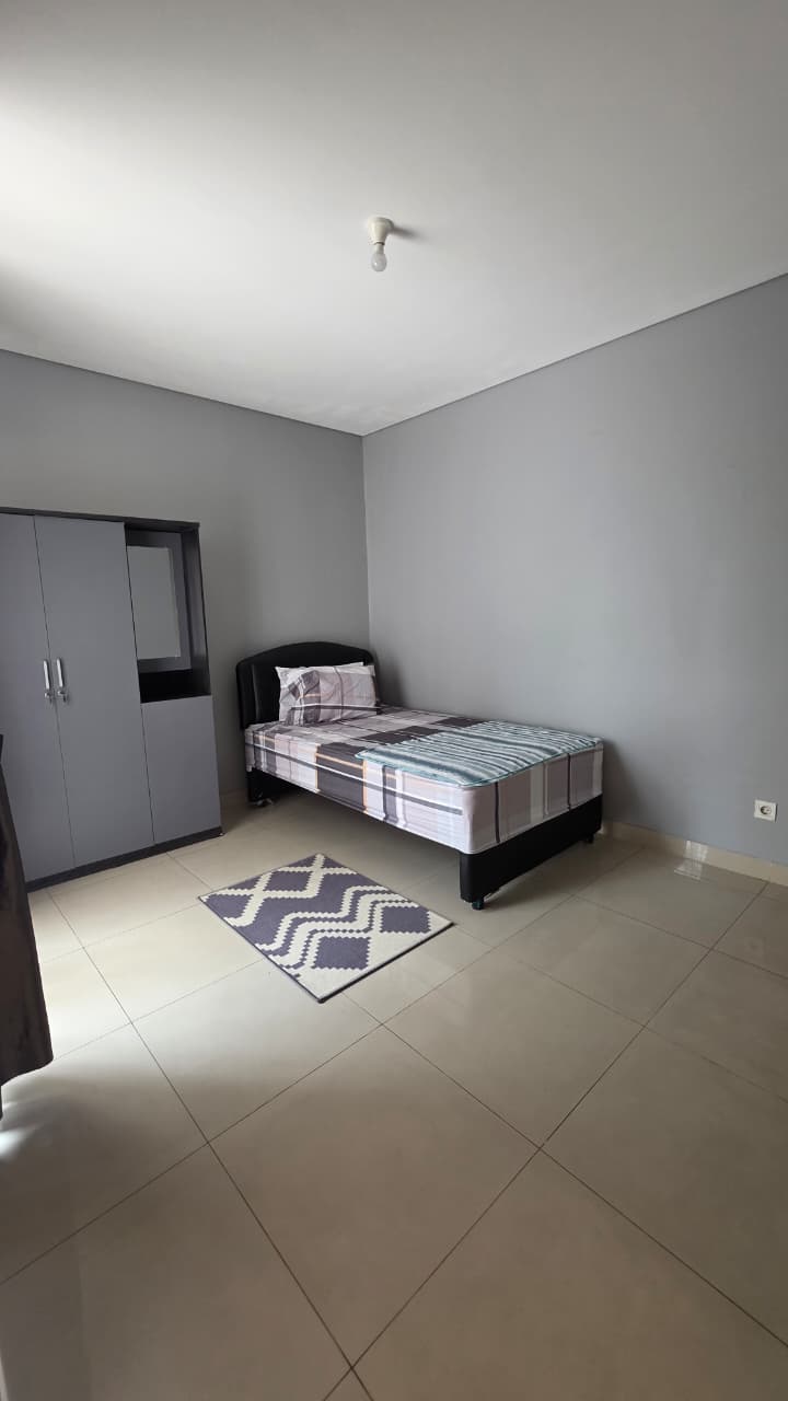 Rumah Murah 2 Lantai Dalam Komplek Exclusive, Sangat Dekat ke Pondok Indah, Ada Club House
