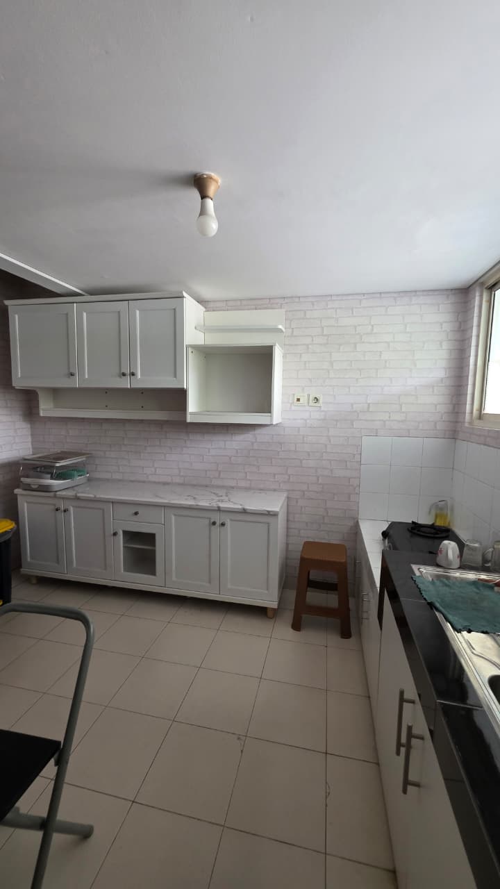 Rumah Murah 2 Lantai Dalam Komplek Exclusive, Sangat Dekat ke Pondok Indah, Ada Club House