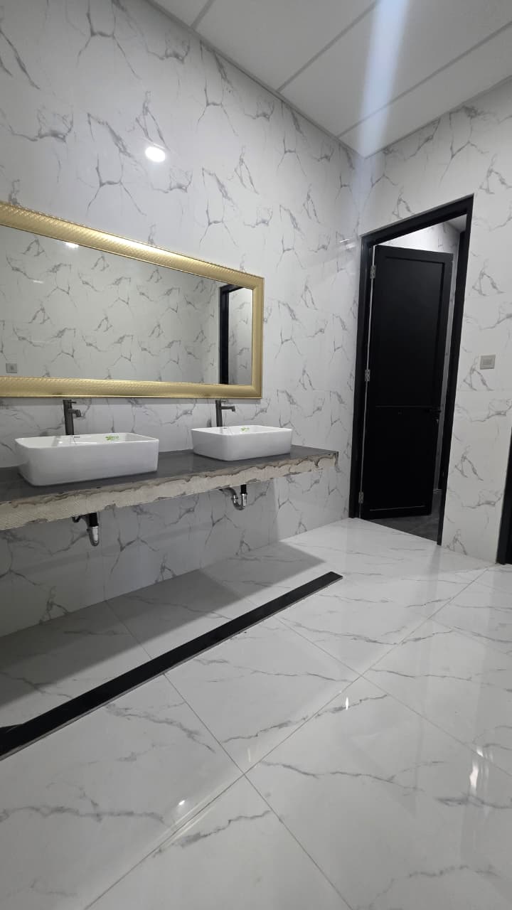 Gedung Kantor Baru 3.500 m² di Menteng, LT 1.075 m², Dekat Sarinah & CBD Jakarta Pusat