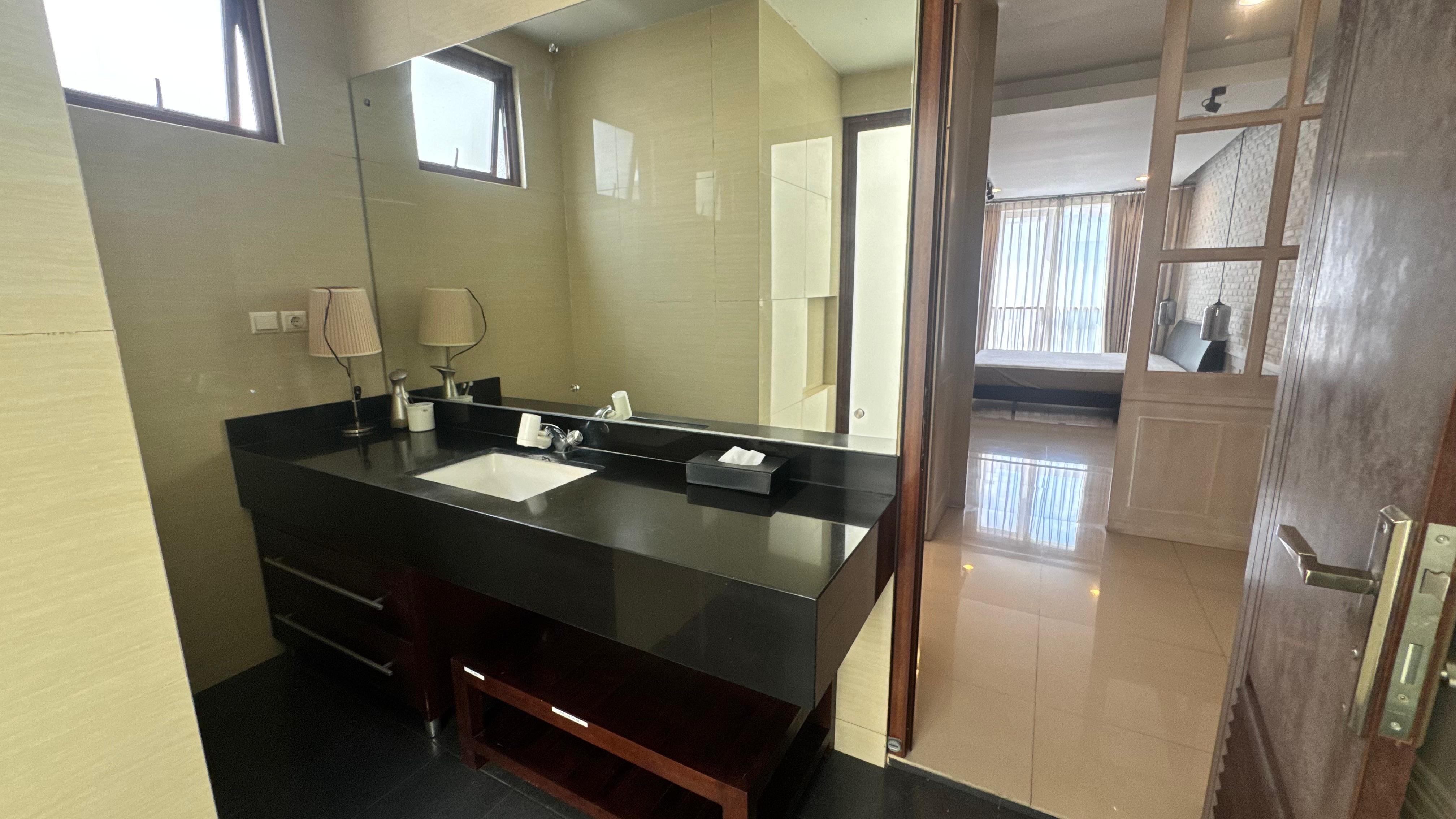 Rumah Minimalis Cantik Rapi 2 Lantai di Kemang-Dalam Komplek Townhouse