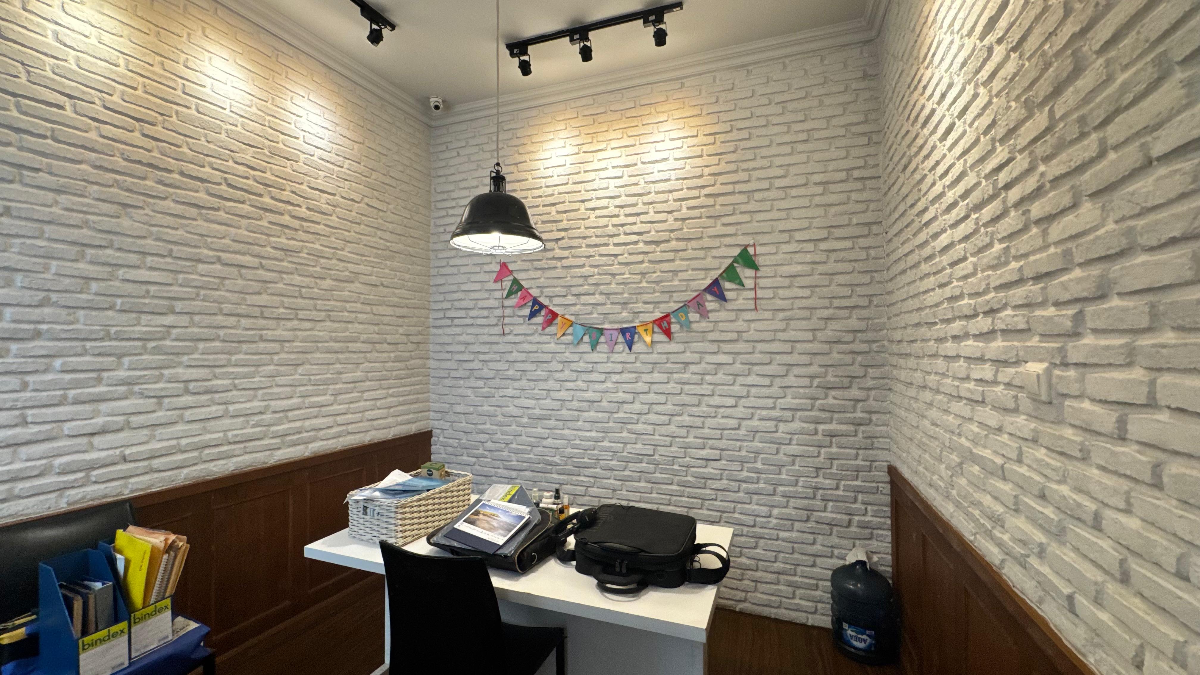 Rumah Minimalis Cantik Rapi 2 Lantai di Kemang-Dalam Komplek Townhouse