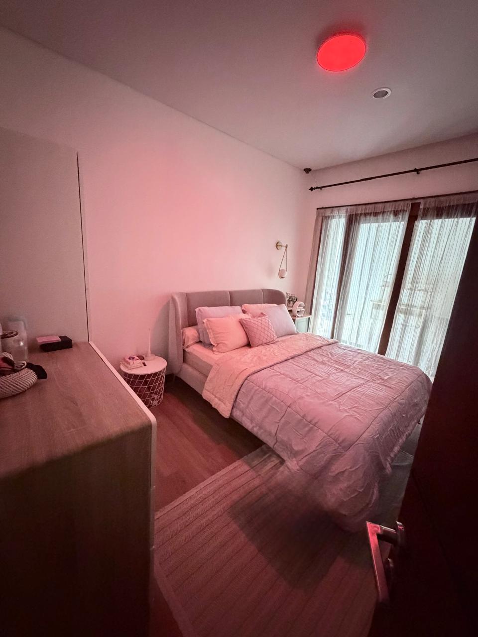 Rumah Dalam Townhouse, Ada Mezzanine, Bisa Jadi Kamar Tambahan, Ada Kolam Renang