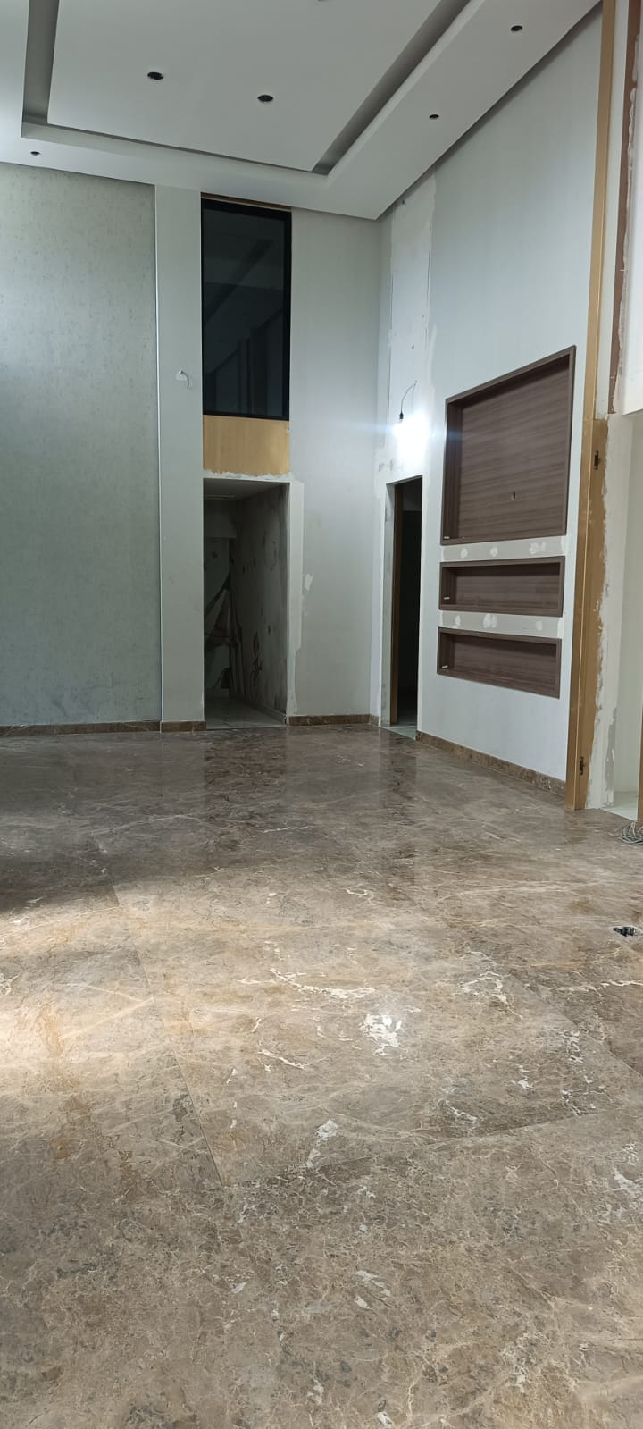 Sewa Ruang Usaha di Kemang Raya Lantai 1 Luas 476 M2