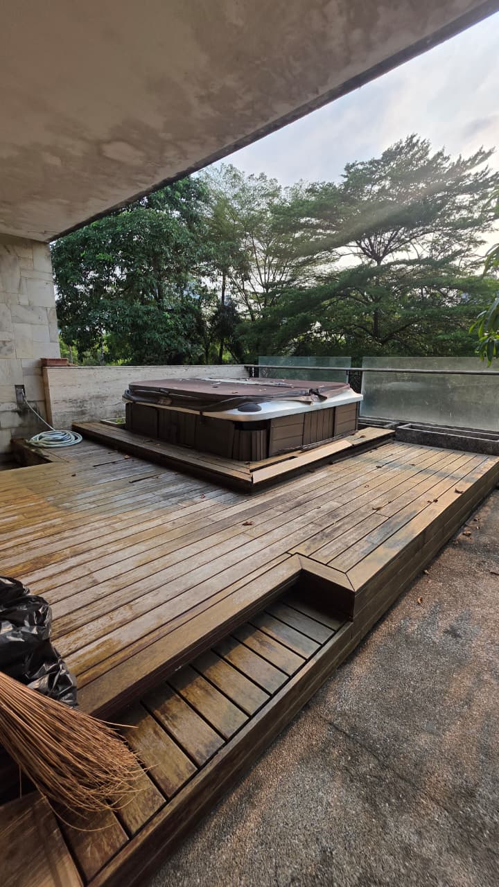 Jarang Ada! Rumah Mewah dengan Private Pool, Tanah Besar & Lokasi Premium Dekat Pusat Bisnis Jakarta