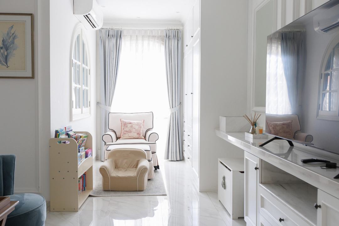 Townhouse Semi Furnished di Paso Jagakarsa Jaksel - Tangga Full Marmer & Bonus Appliances!