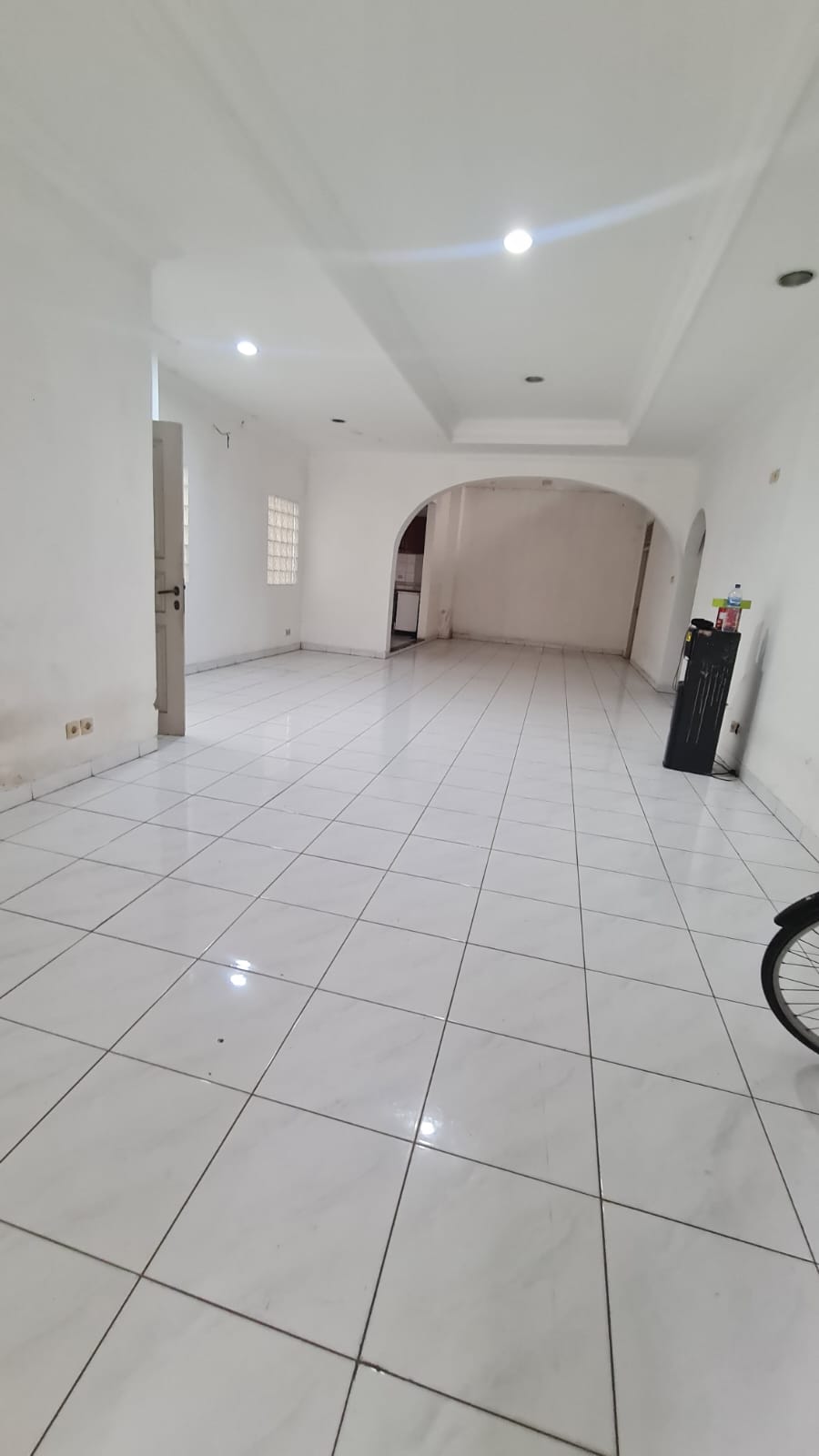 Rumah 2 Lantai di Panglima Polim, Lokasi Staretgis, Akses Dekat ke MRT, SHM, Siap Huni
